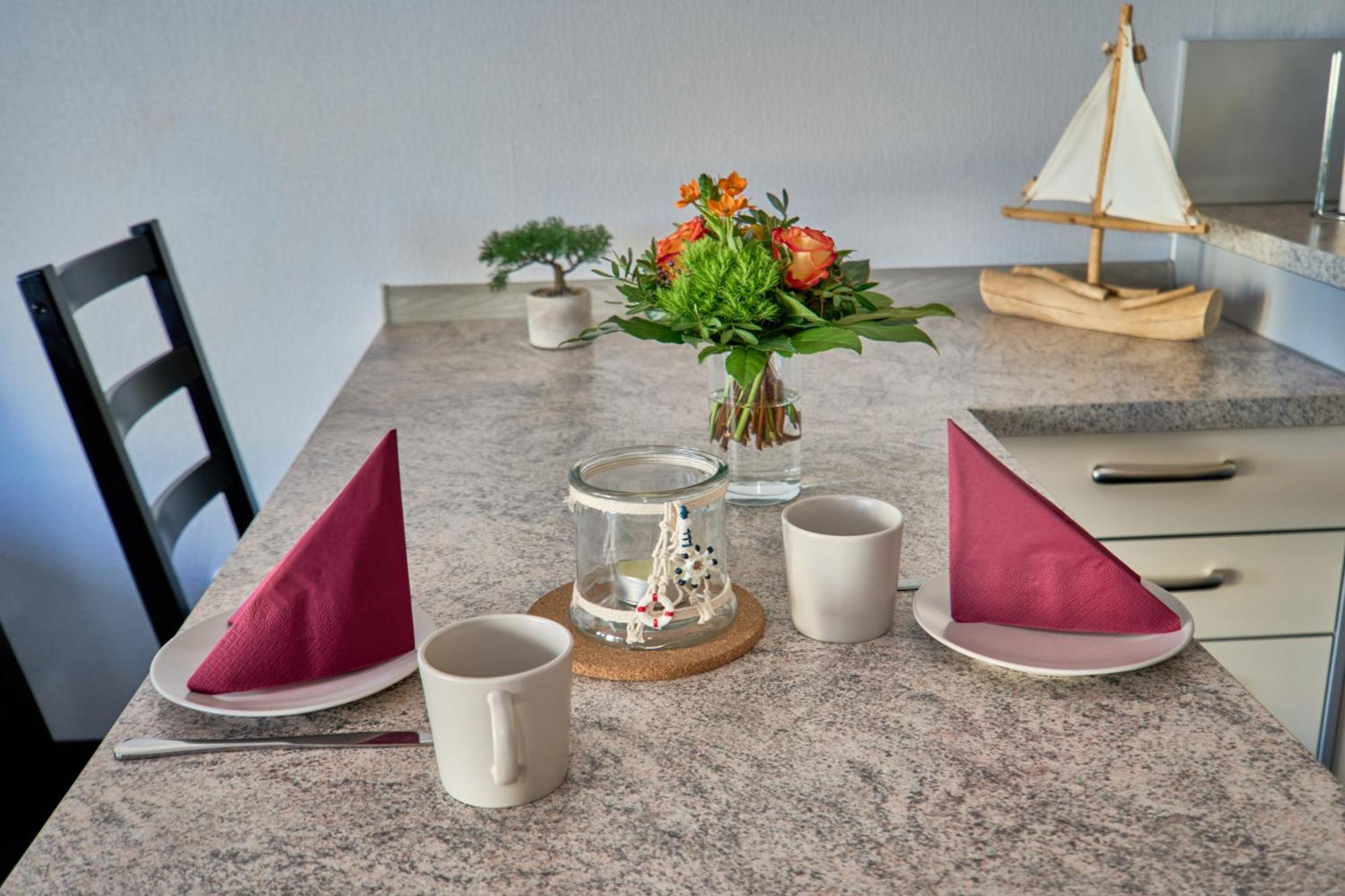 Frische Brise Ferienwohnung Mit Meerblick Cuxhaven Buitenkant foto